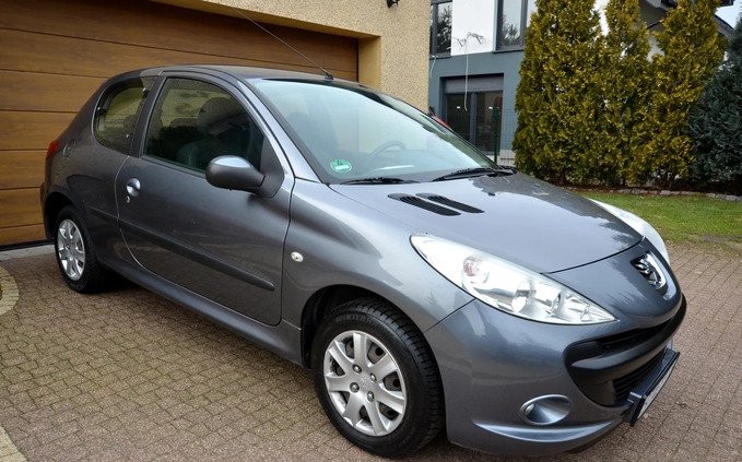 Peugeot 206 plus cena 12700 przebieg: 190000, rok produkcji 2010 z Pilawa małe 29